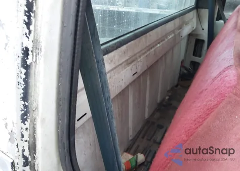 1994 GMC Sierra C1500 from USA, damaged, VIN 1GTEC14Z9RZ558109